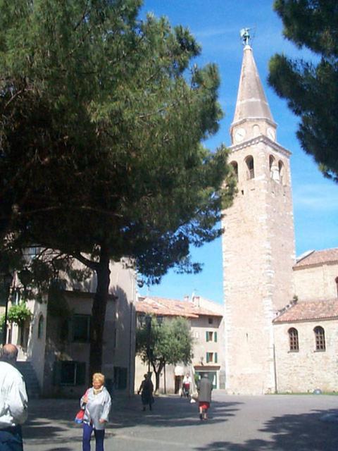 Viale Del Sole *